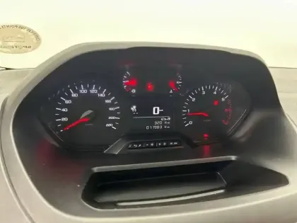 Photo 71 Peugeot Partner  FOURGON XL 950 KG BLUEHDI 100 S&S BVM6