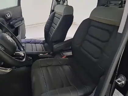 Photo 92 Citroën C3 Aircross  BlueHDi 110 S&S BVM6