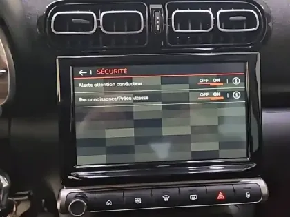 Photo 72 Citroën C3 Aircross  BlueHDi 110 S&S BVM6