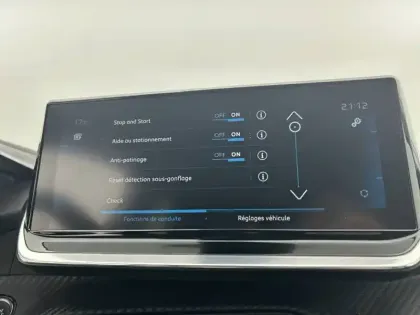 Photo 25 Peugeot 208  PureTech 130 S&S EAT8