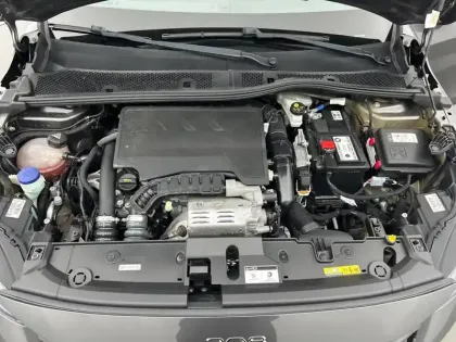 Photo 29 Peugeot 208  PureTech 130 S&S EAT8