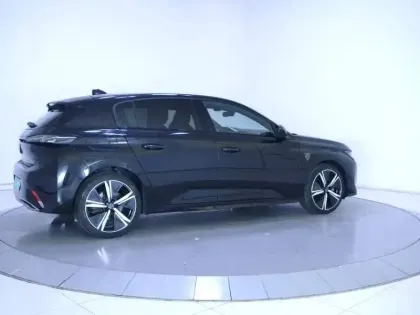 Photo 38 Peugeot 308  PHEV 180 e-EAT8