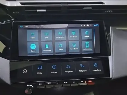 Photo 23 Peugeot 308  PHEV 180 e-EAT8