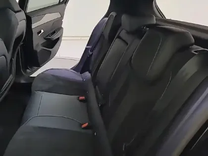 Photo 11 Peugeot 308  PHEV 180 e-EAT8