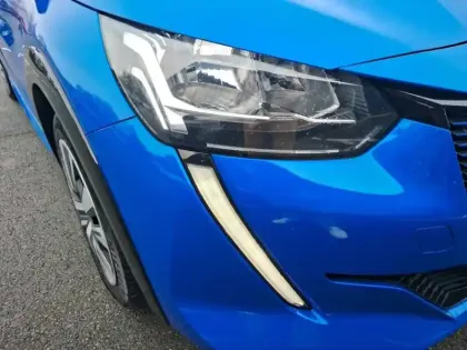 Photo 15 Peugeot 208  Electrique 50 kWh 136ch