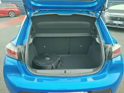 Photo 5 Peugeot 208  Electrique 50 kWh 136ch