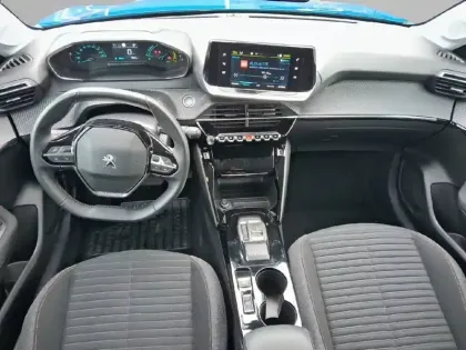 Photo 7 Peugeot 208  Electrique 50 kWh 136ch