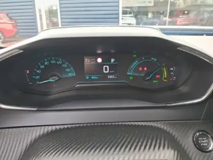 Photo 9 Peugeot 208  Electrique 50 kWh 136ch