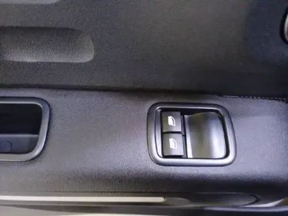 Photo 57 Citroën C3 Gén. III Ph2 YOU! 5