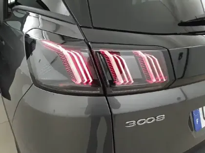 Photo 16 Peugeot 3008  BlueHDi 130ch S&S EAT8