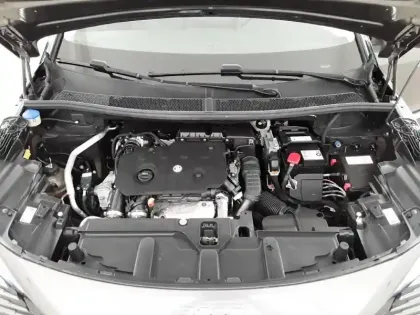 Photo 21 Peugeot 3008  BlueHDi 130ch S&S EAT8