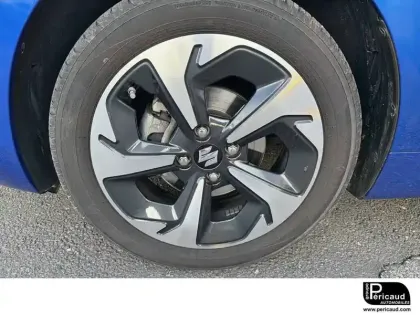 Photo 38 Suzuki Swift  1.2 Dualjet Hybrid Auto