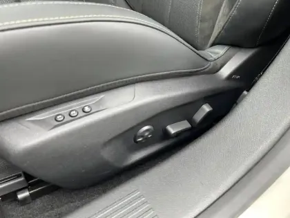 Photo 19 DS DS 4  BlueHDi 130 EAT8