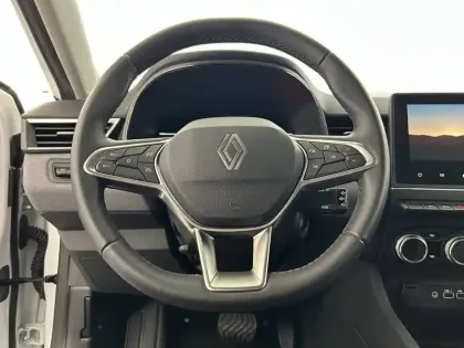 Photo 14 Renault Clio  E-Tech full hybrid 145 ch GSR2