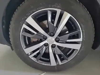 Photo 33 Peugeot 3008 Gén. II Ph2 Allure Pack 5