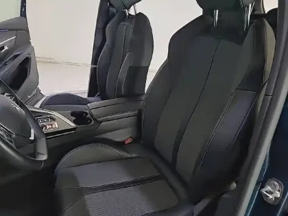 Photo 31 Peugeot 3008 Gén. II Ph2 Allure Pack 5