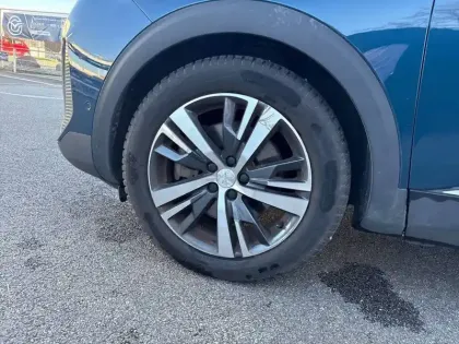 Photo 12 Peugeot 3008  Hybrid 225 e-EAT8