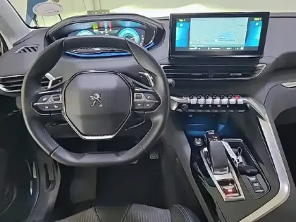 Photo 28 Peugeot 3008 Gén. II Ph2 Allure Pack 5