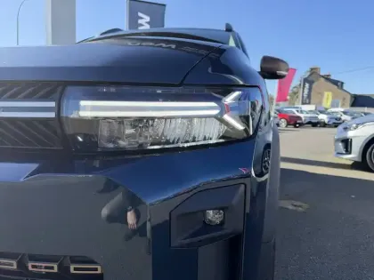 Photo 19 Dacia Bigster  Hybrid 155