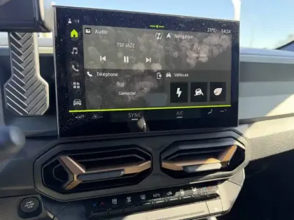 Photo 15 Dacia Bigster  Hybrid 155