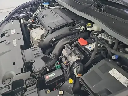 Photo 74 Peugeot 308  PHEV 225 e-EAT8