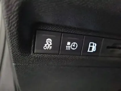 Photo 124 Peugeot 308  PHEV 225 e-EAT8