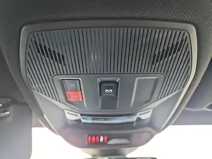 Photo 17 Peugeot 308  PHEV 225 e-EAT8