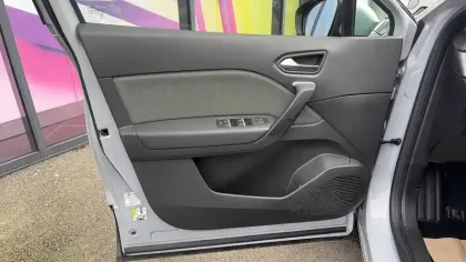 Photo 40 Renault Captur Gén. II (HJB) Ph2 Techno 5