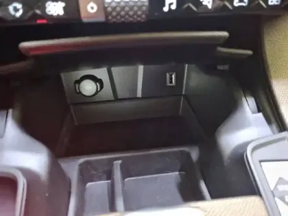 Photo 91 DS DS 7 DS7 Crossback BlueHDi 130 EAT8