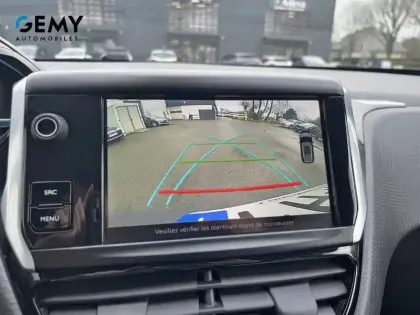 Photo 25 Peugeot 2008  PureTech 110ch S&S EAT6