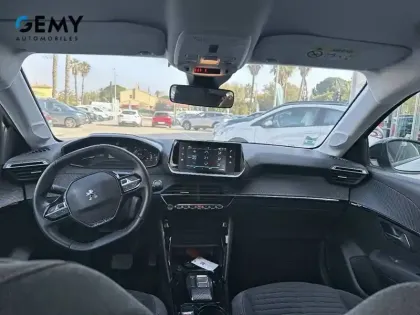 Photo 7 Peugeot 208  Electrique 50 kWh 136ch