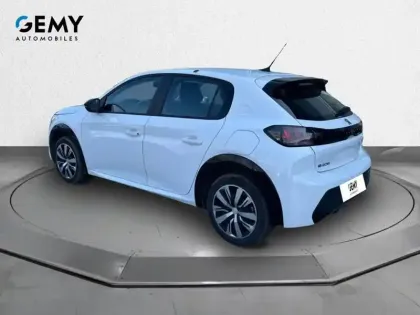 Photo 6 Peugeot 208  Electrique 50 kWh 136ch