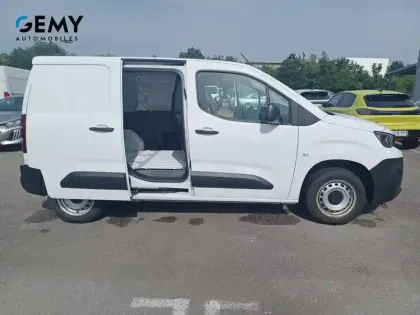 Photo 19 Peugeot Partner  FOURGON M 650 KG BLUEHDI 100 S&S BVM6
