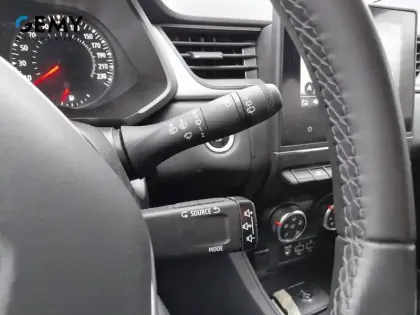 Photo 17 Renault Captur  TCe 90