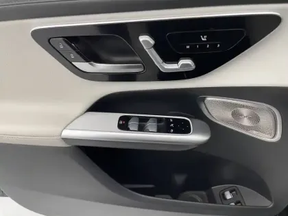 Photo 61 Mercedes Classe GLC GLC 300 e 9G-Tronic 4Matic