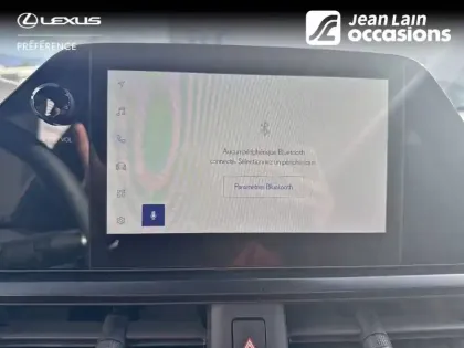 Photo 15 Lexus UX  300h 2WD