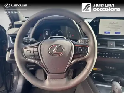 Photo 11 Lexus UX  300h 2WD