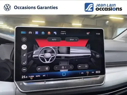 Photo 38 Volkswagen Golf  1.5 eHybrid 204 DSG6