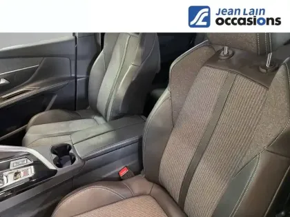 Photo 19 Peugeot 5008  PureTech 130ch S&S EAT8