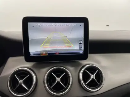 Photo 128 Mercedes CLA  200 d 7-G DCT