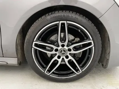 Photo 80 Mercedes CLA  200 d 7-G DCT