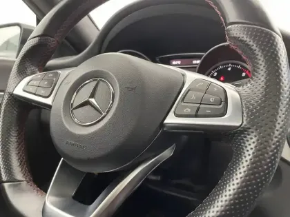 Photo 92 Mercedes CLA  200 d 7-G DCT