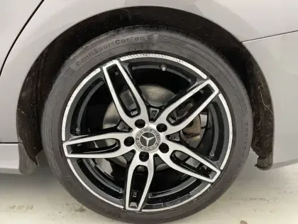 Photo 84 Mercedes CLA  200 d 7-G DCT