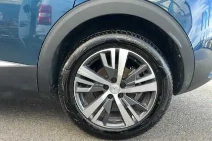 Photo 94 Peugeot 3008  Hybrid 225 e-EAT8