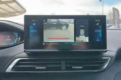 Photo 91 Peugeot 3008  Hybrid 225 e-EAT8