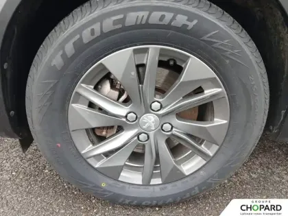 Photo 20 Peugeot 2008  Electrique 136 ch