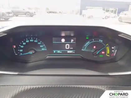 Photo 16 Peugeot 2008  Electrique 136 ch