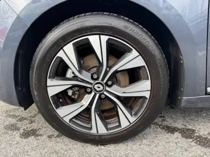 Photo 11 Renault Clio  E-Tech hybride 145