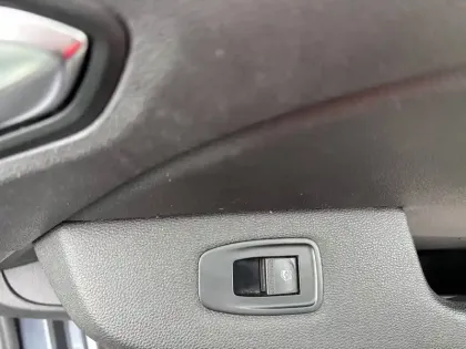 Photo 62 Renault Clio Gén. V (BJA) Ph1 NG Evolution 5