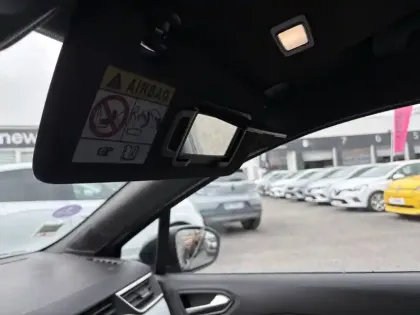 Photo 34 Renault Clio  E-Tech hybride 145